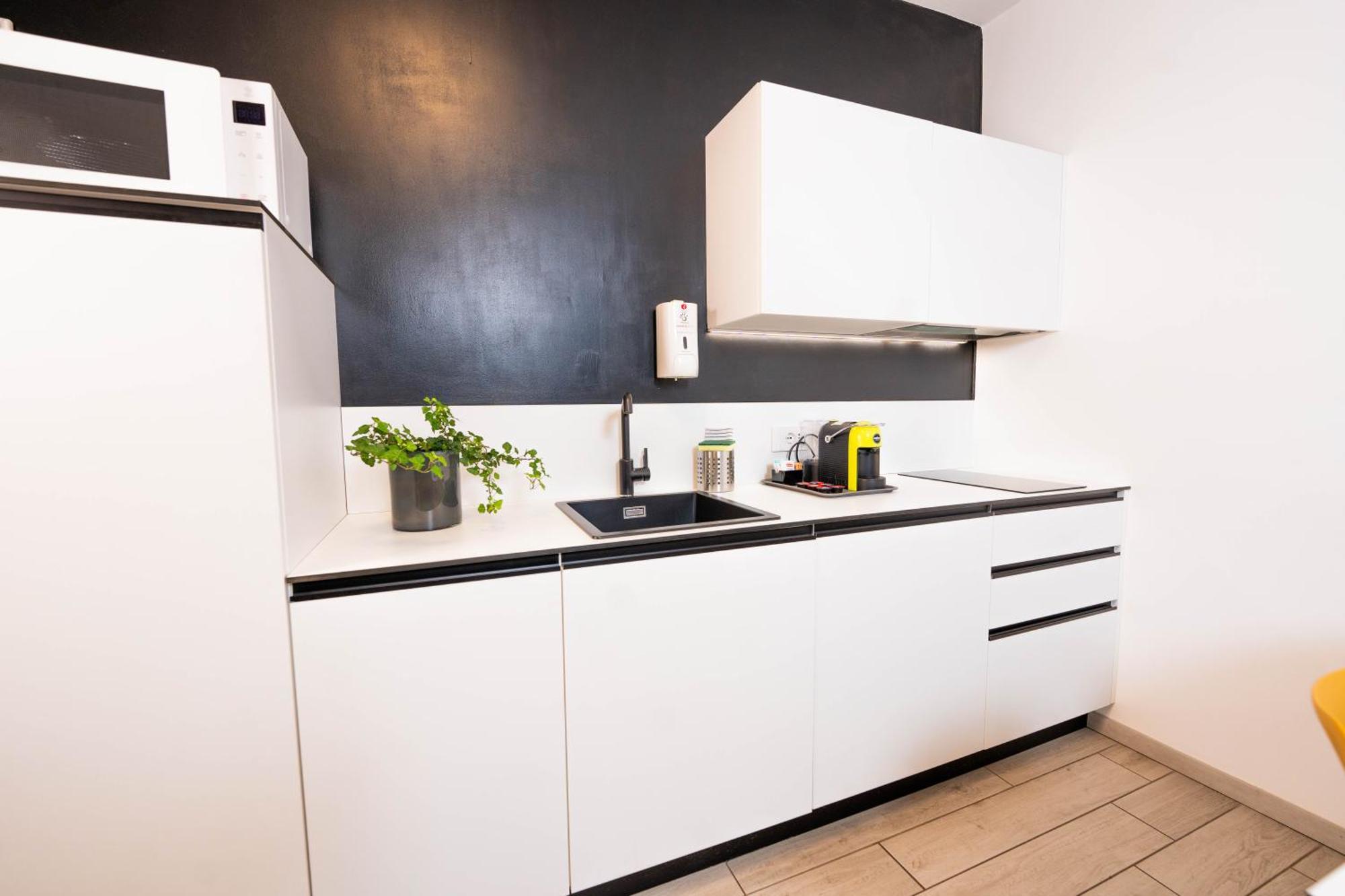 Cityu Grazioli 27 Appartamento Trento Citta - 2 Stanze Con 2 Parcheggi Privati Gratuiti Екстериор снимка